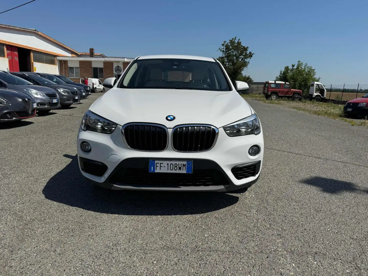 BMW X1 xDrive18d Sport Bianco - 2