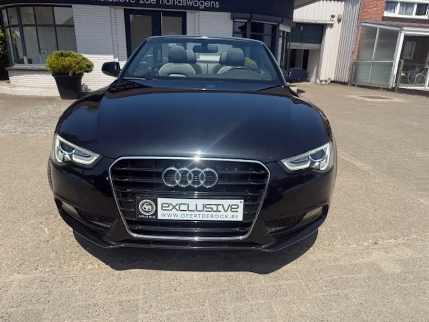 Audi A5 A5 Cabrio 2.0 TFSI AUT/S-LINE/LEDERNAVI/19" Noir - 2