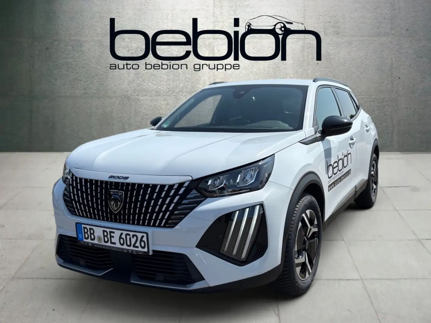 Peugeot 2008 1.2 145 Allure PDC LED KlimaA SpurH Weiß - 1