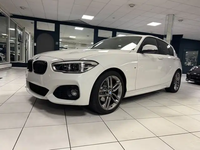 BMW 120 1er - 120i M Sport 2.HAND/LED/NAVI/SHZ/ALCAN