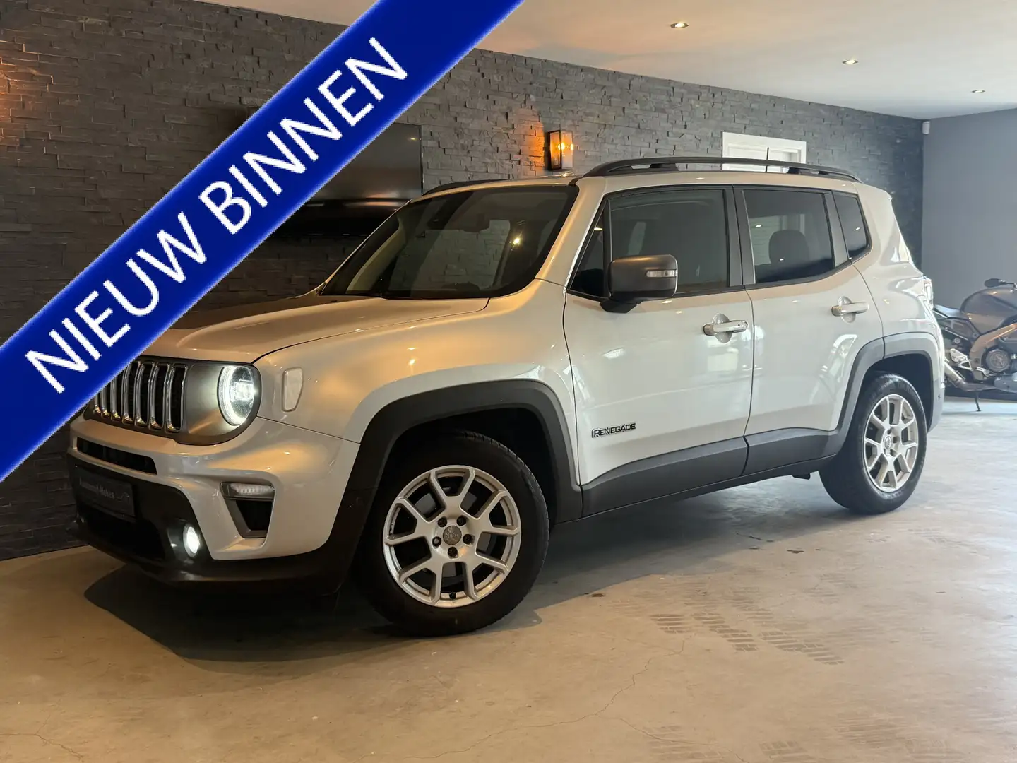 Jeep Renegade 1.4 MultiAir Limited Bj: 2018 / Automaat Grijs - 1