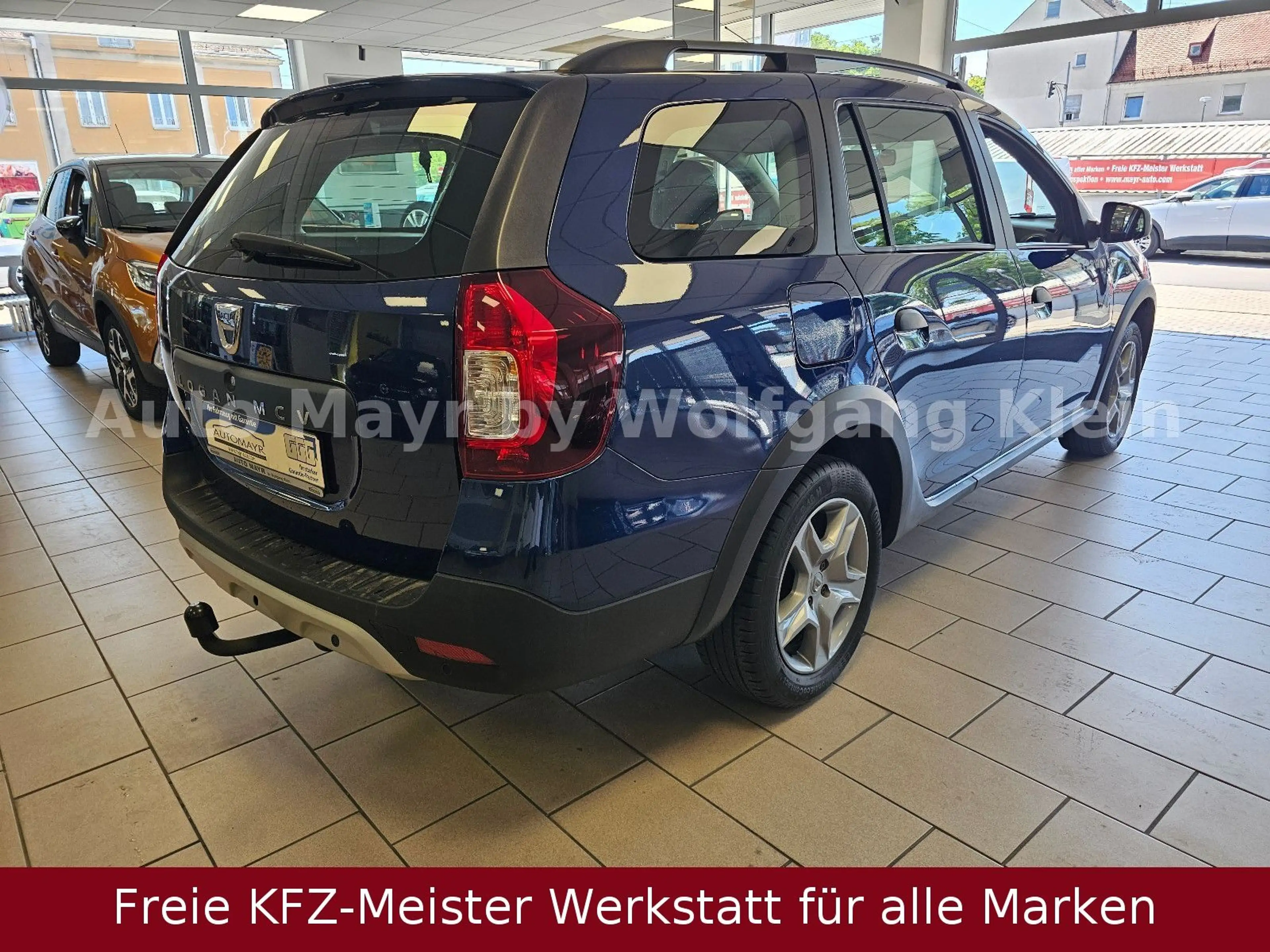 Dacia Logan MCV II Kombi Stepway Navi AHK Automatik — photo 8