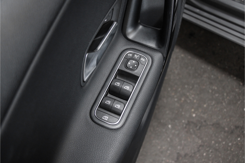 Mercedes-Benz A 180 Premium |19inch|Leder|Carplay| — photo 14