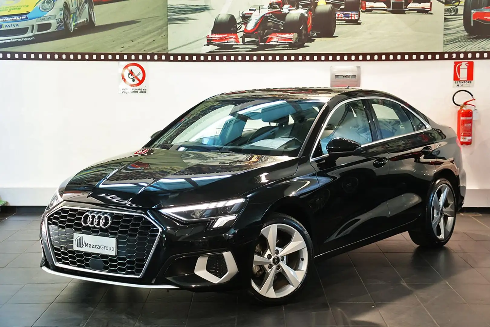 Audi A3 35 TDI Sedan S-Tronic Business Advanced - FULL LED Noir - 1