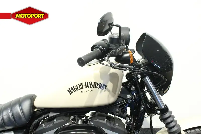 Harley-Davidson Sportster XL 883 - foto 6