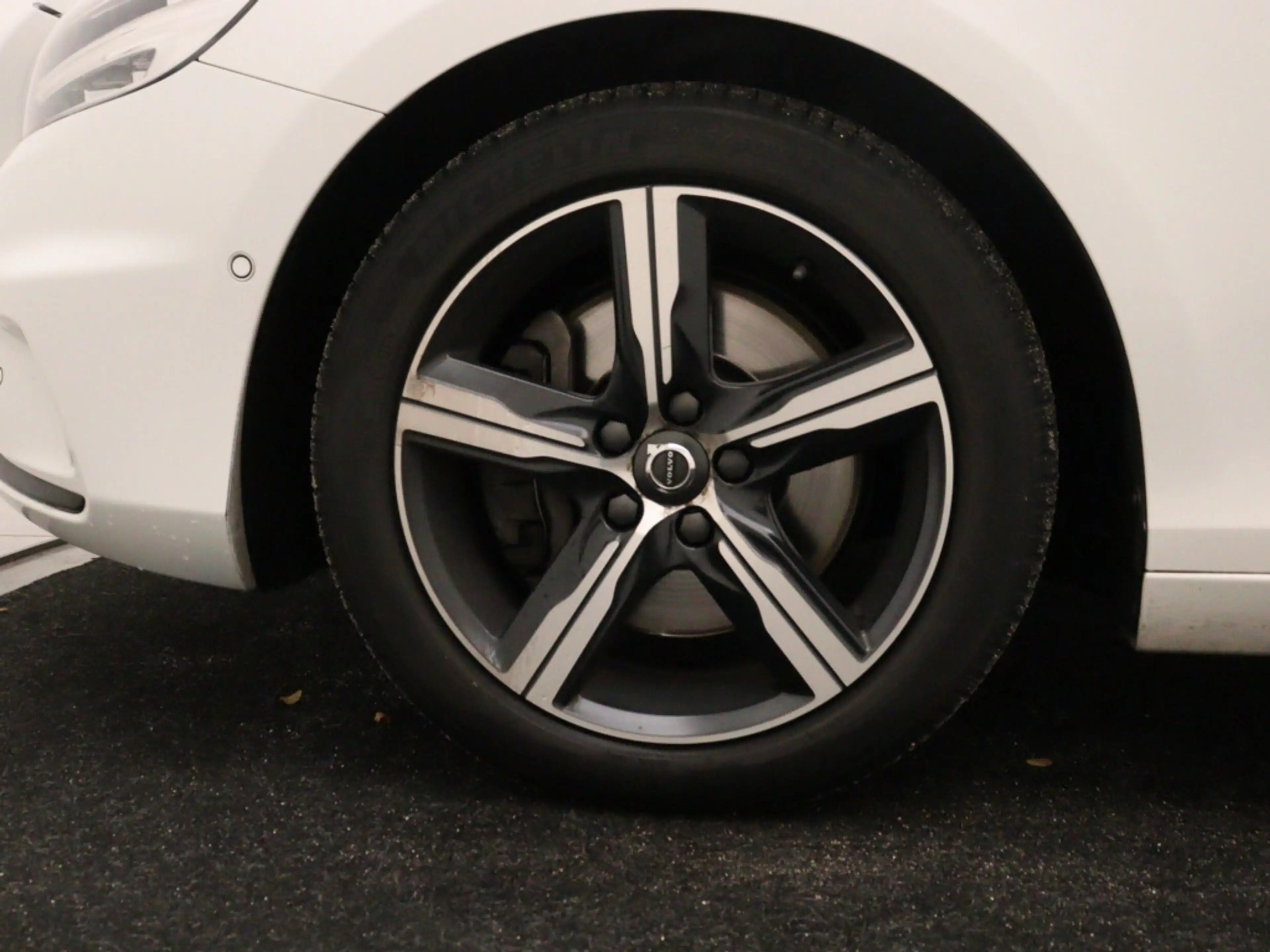 Volvo V40 1.5 T3 Polar+ Sport — photo 9