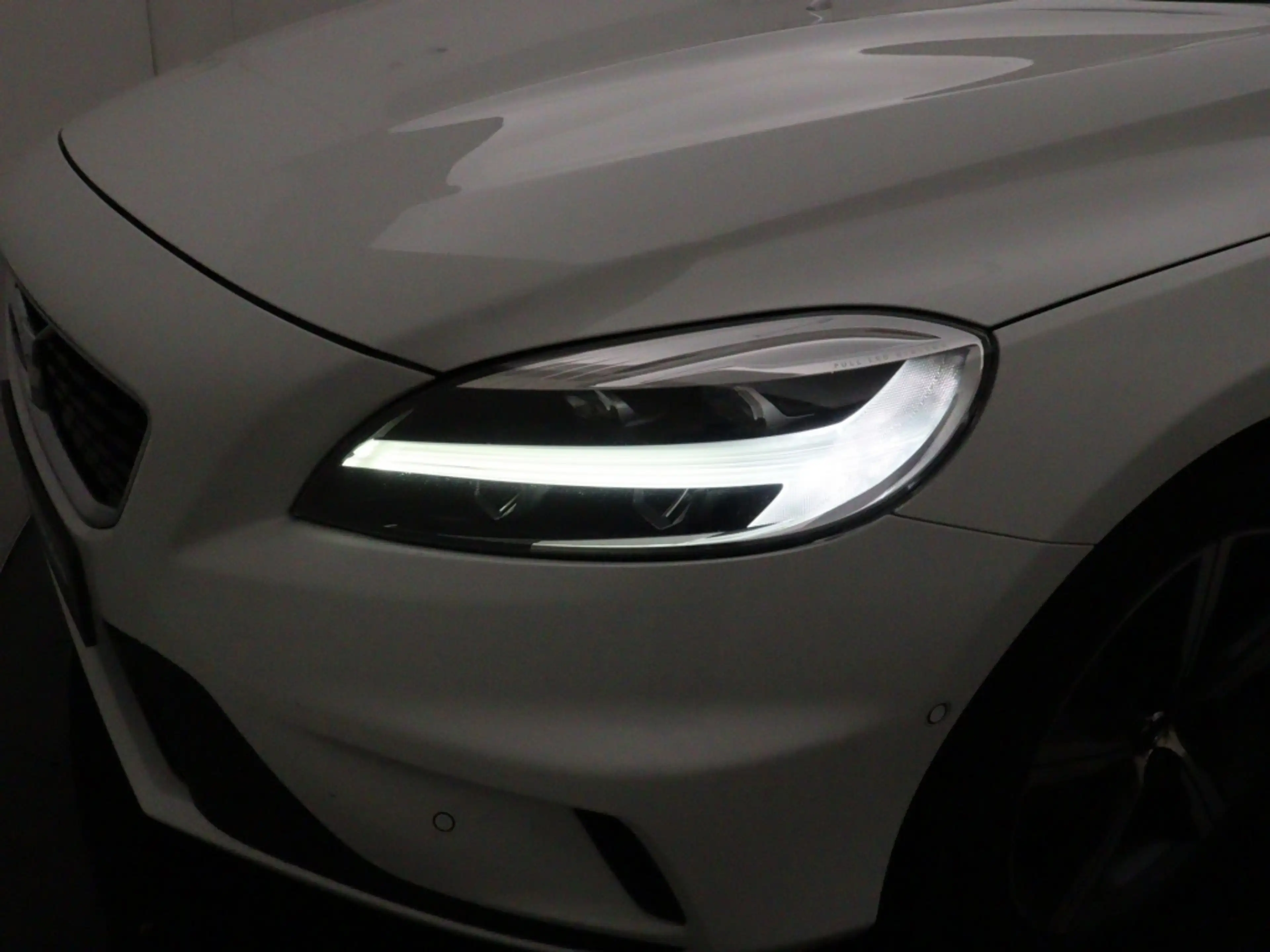Volvo V40 1.5 T3 Polar+ Sport — photo 11