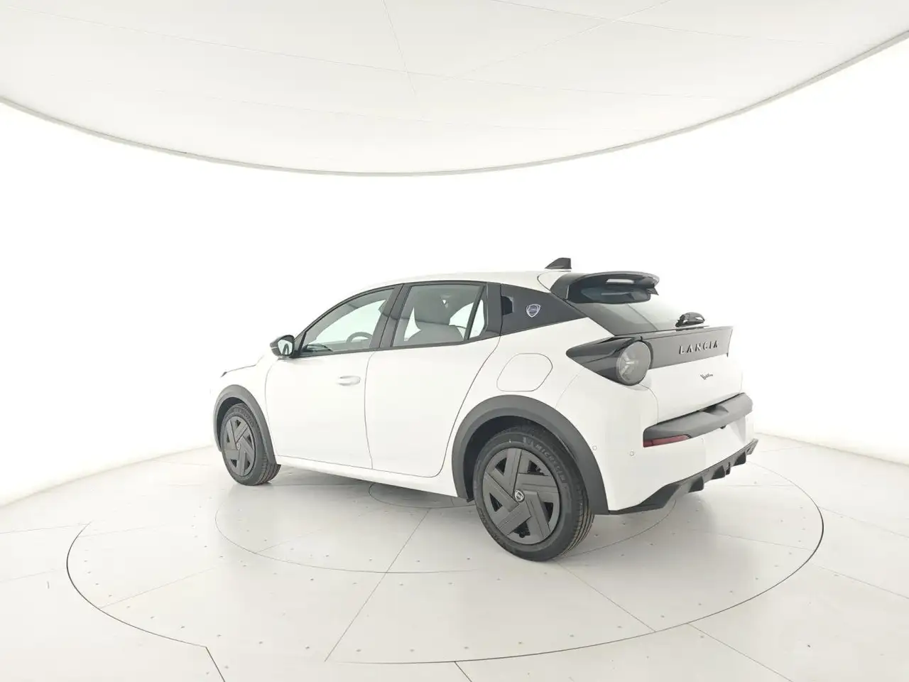 Lancia Ypsilon 2024