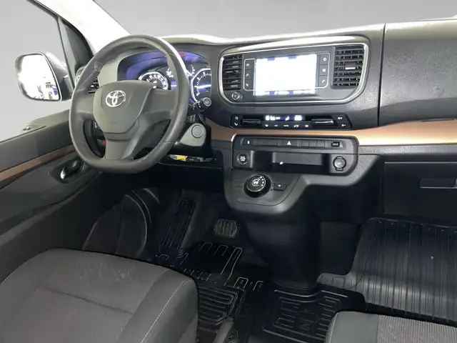 Toyota Proace view 7