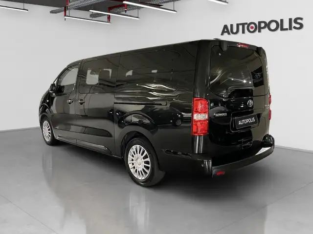 Toyota Proace view 15