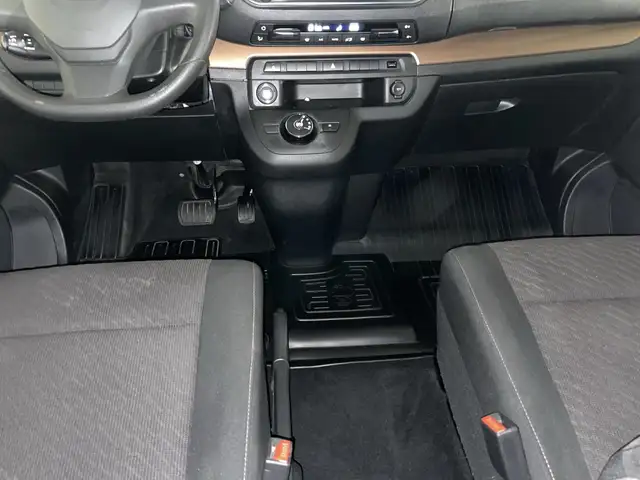 Toyota Proace view 10