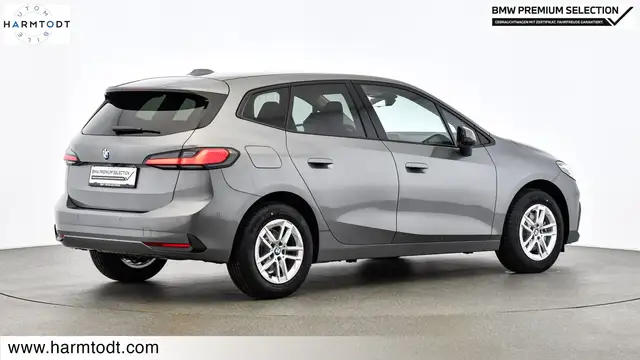 BMW 2 Series view 5