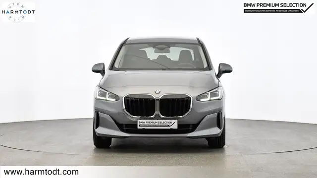 BMW 2 Series view 6