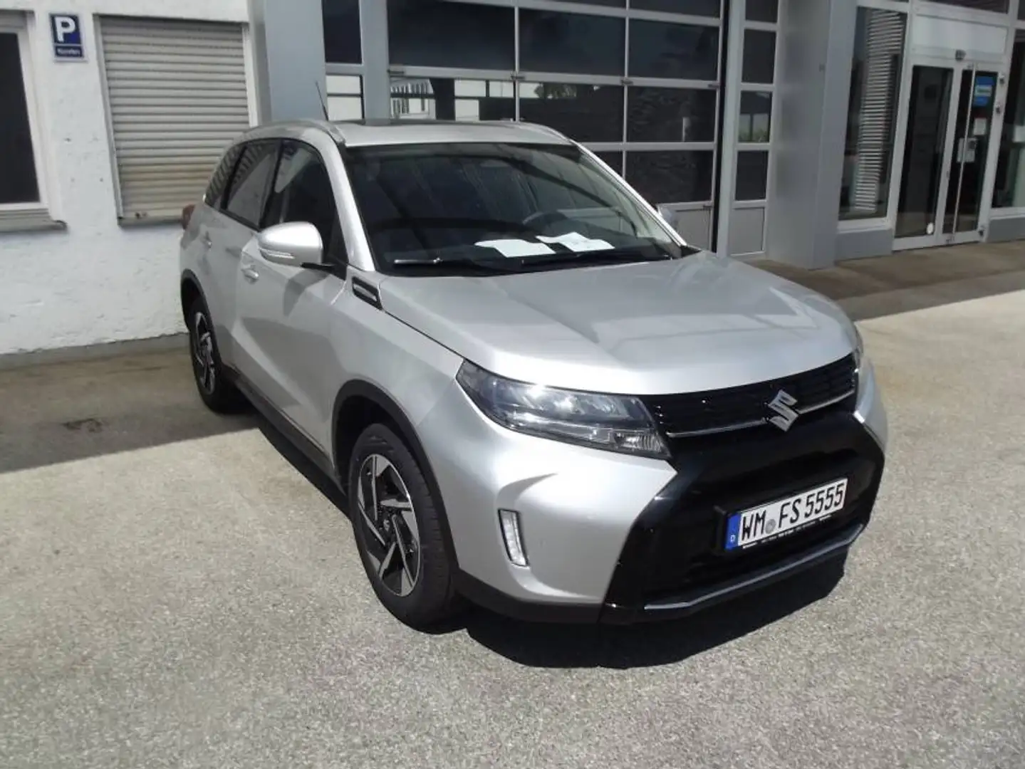Suzuki Vitara VITARA 1.4 5D M/T COMFORT+ HYBRID Silber - 2
