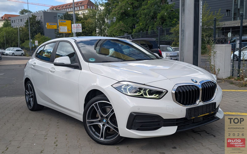 BMW 118 i Lim.*1.Hd*Temp*PANO*LED*CarPlay*Virtual*TOP — photo 3