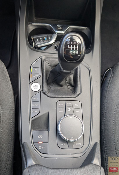 BMW 118 i Lim.*1.Hd*Temp*PANO*LED*CarPlay*Virtual*TOP — photo 33