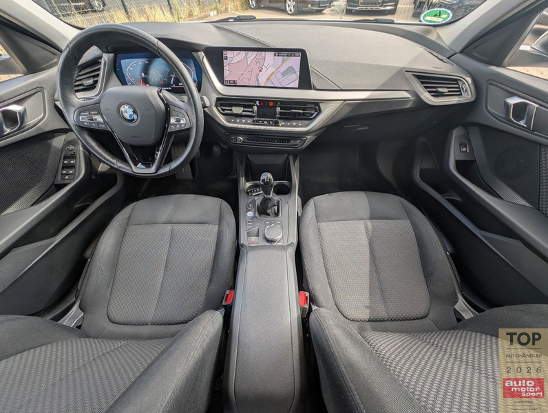 BMW 118 i Lim.*1.Hd*Temp*PANO*LED*CarPlay*Virtual*TOP — photo 16
