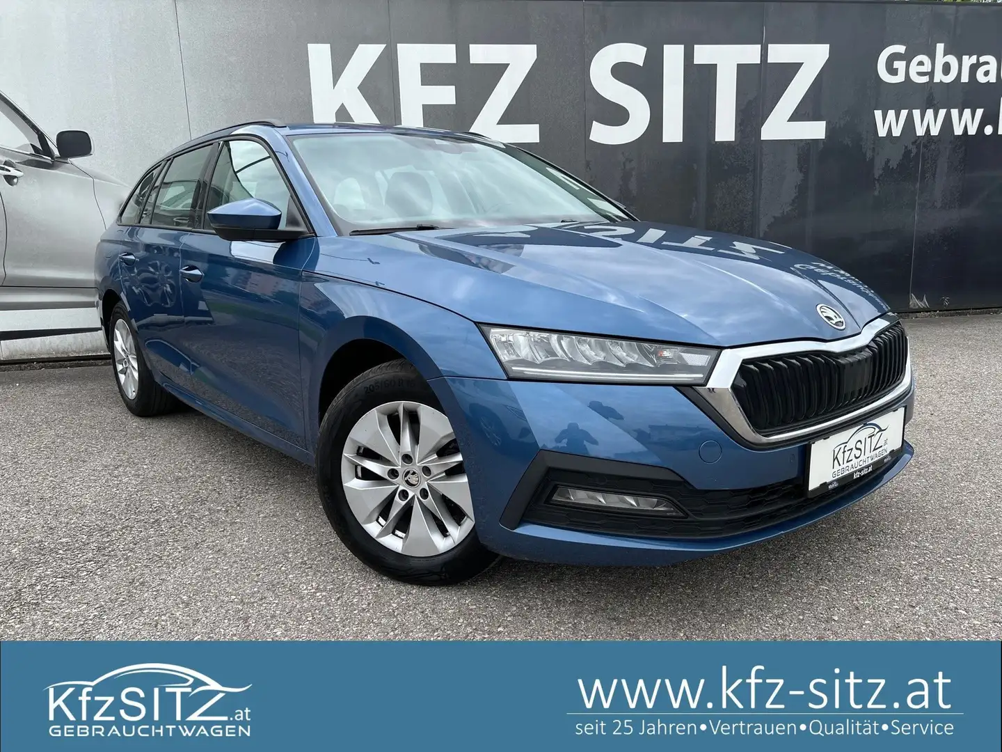 Skoda Octavia Combi 2,0 TDI Business DSG Azul - 1