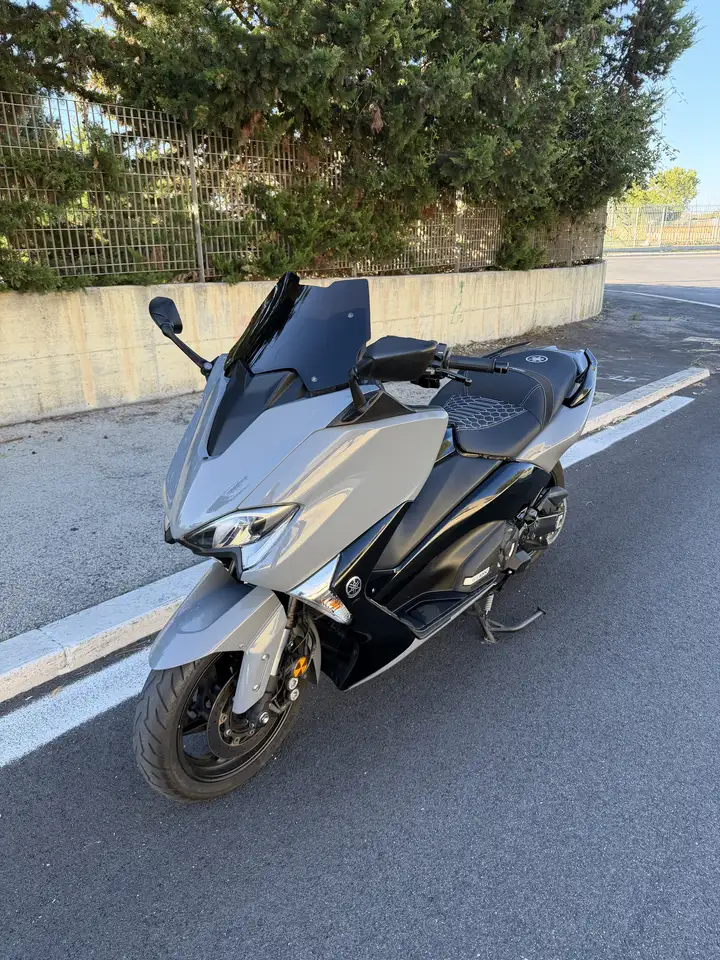 Yamaha Tmax Dx