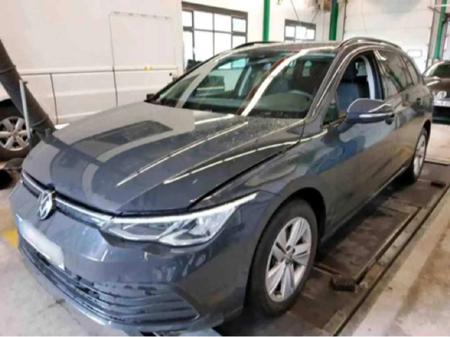 Volkswagen Golf Variant Golf VIII Variant 1.5 TSI Life AHK Spurhalteassi Grau - 2