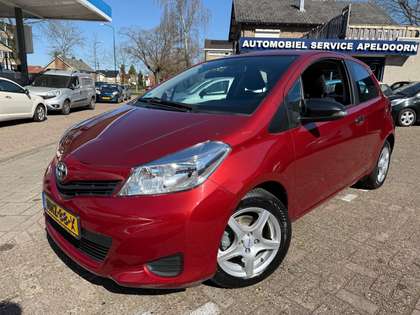 Toyota Yaris 1.3 VVT-i Comfort *AIRCO*ELEKTR. RAMEN*STUURBEKR.*