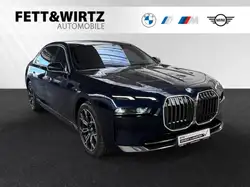 Bmw 740 d xDrive TV Fond Entertainment|Autobahnass.