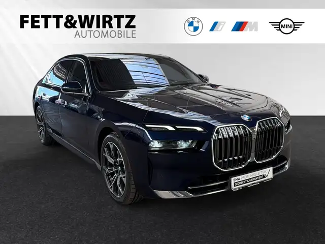 Bmw 740 d xDrive TV Fond Entertainment|Autobahnass.