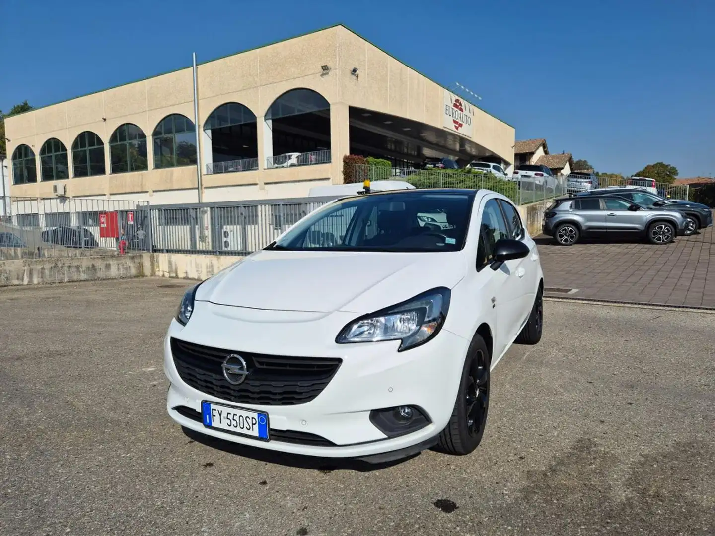 Opel Corsa 1.4 90CV GPL Tech 5 porte 120 Anniversary Bianco - 1