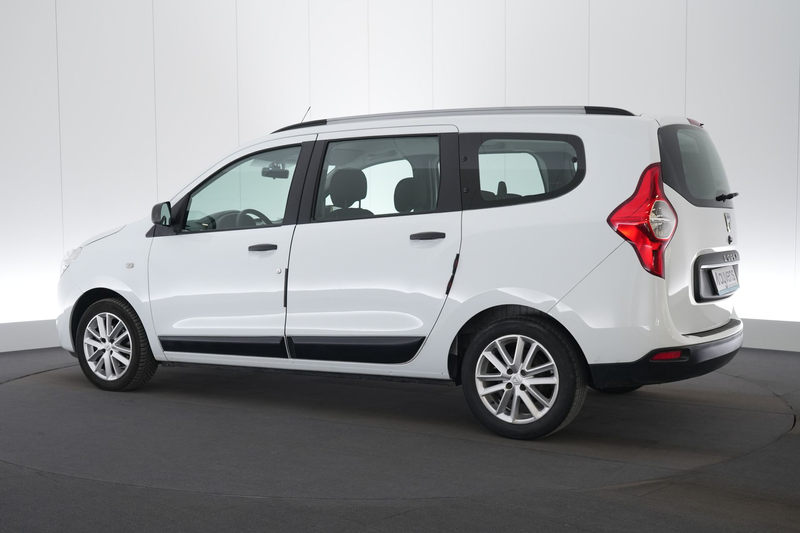 Dacia Lodgy 1.5 Blue dCi Comfort 7Pl. GPS Carplay Cruise Ctrl — photo 4