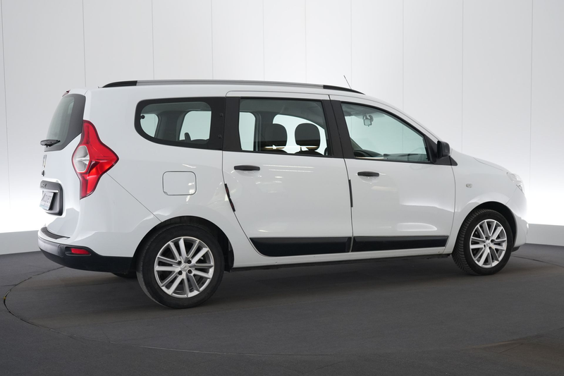 Dacia Lodgy 1.5 Blue dCi Comfort 7Pl. GPS Carplay Cruise Ctrl — photo 7