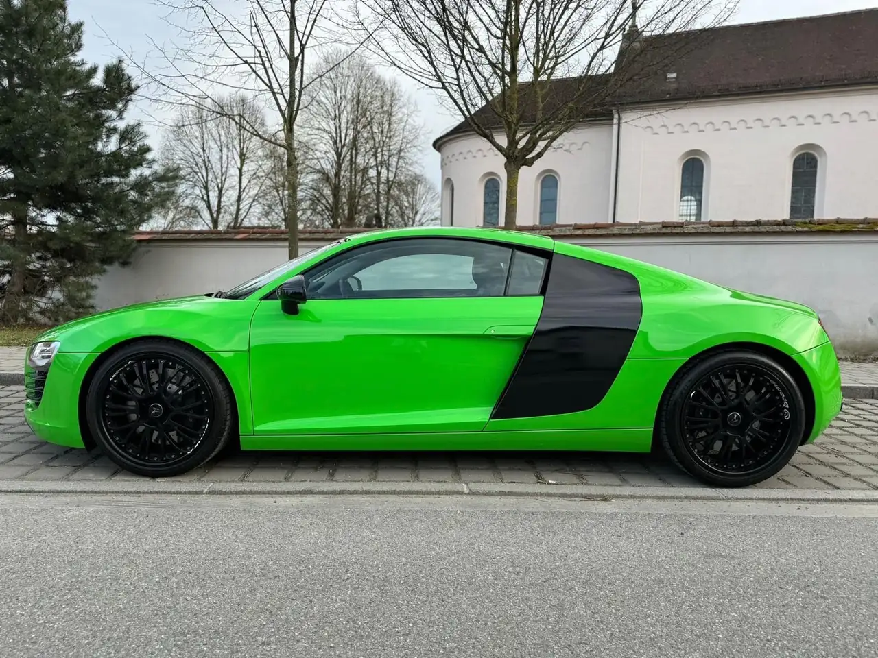 Audi R8