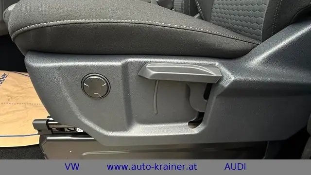 Volkswagen T7 Caravelle Style LR TDI 4MOTION Ansicht 10