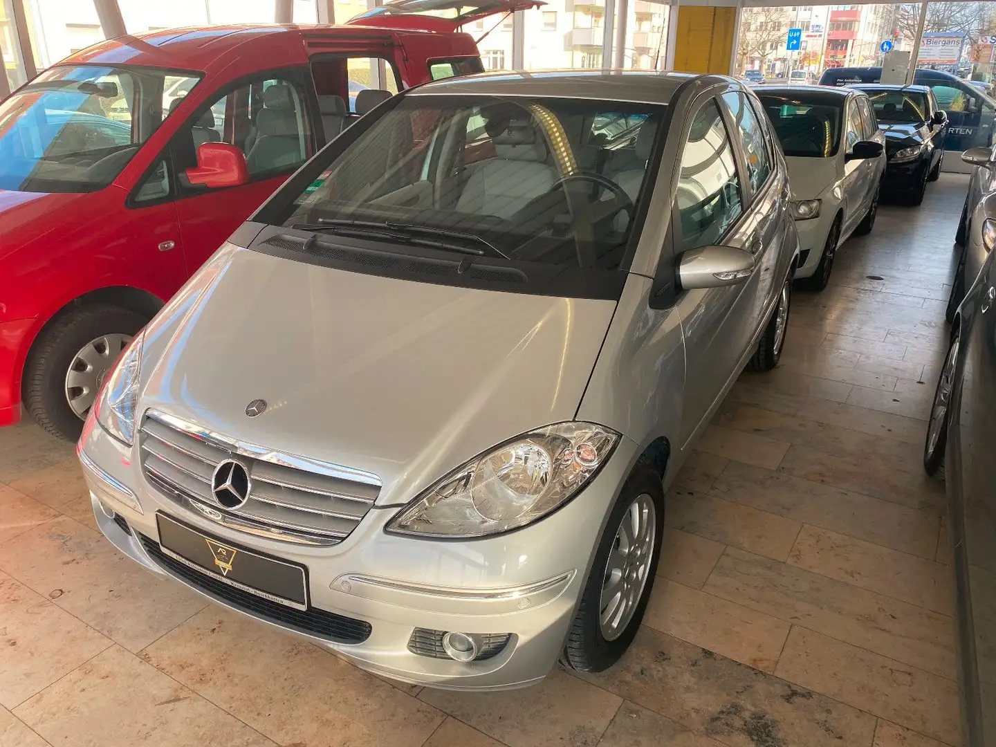 Mercedes-Benz A 170 /Autm./72tkm/PDC/SHZ/AHK/MB-Serviceheft Silber - 2