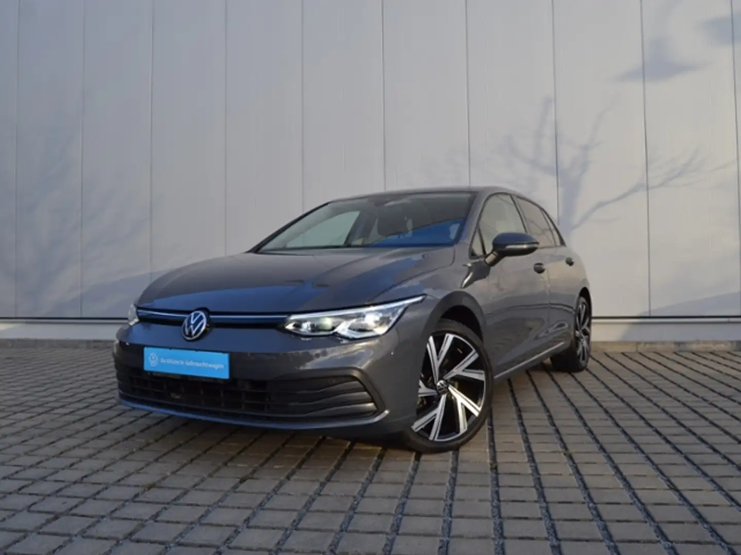 Volkswagen Golf VIII 1.5 TSI 18-ZOLL/MATRIX/NAVI-PRO+VZE/DIGITAL- Grau - 2