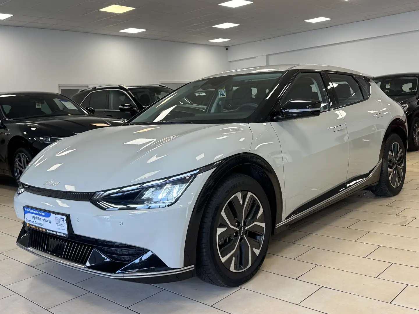 Kia EV6 Air*77,4 kWh*ACC*LED*R-Cam*Leder*SHZ*CarPlay* Grau - 1