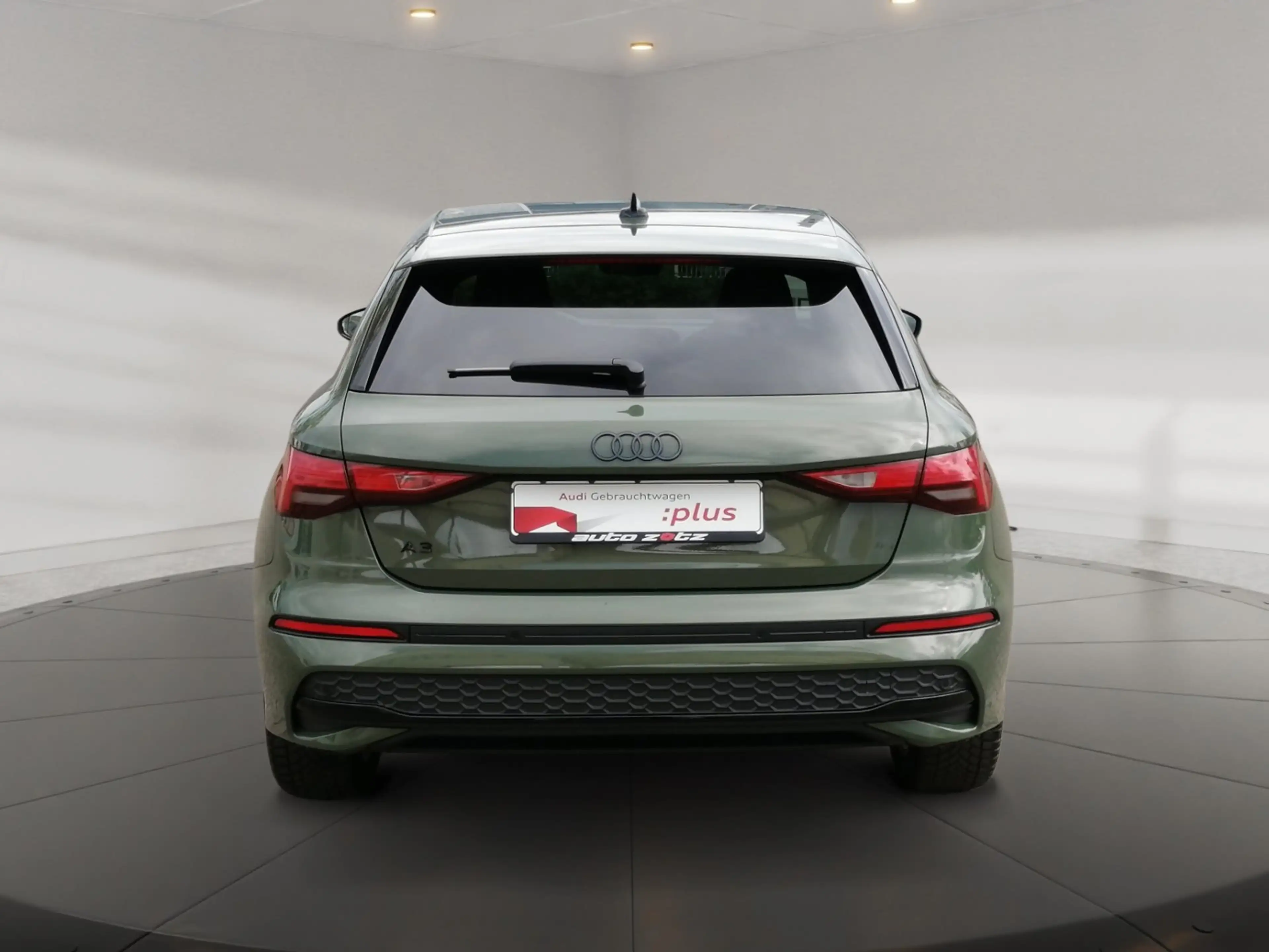 Audi A3 Sportback advanced 30 TFSI S tronic HUD,PDC — photo 6