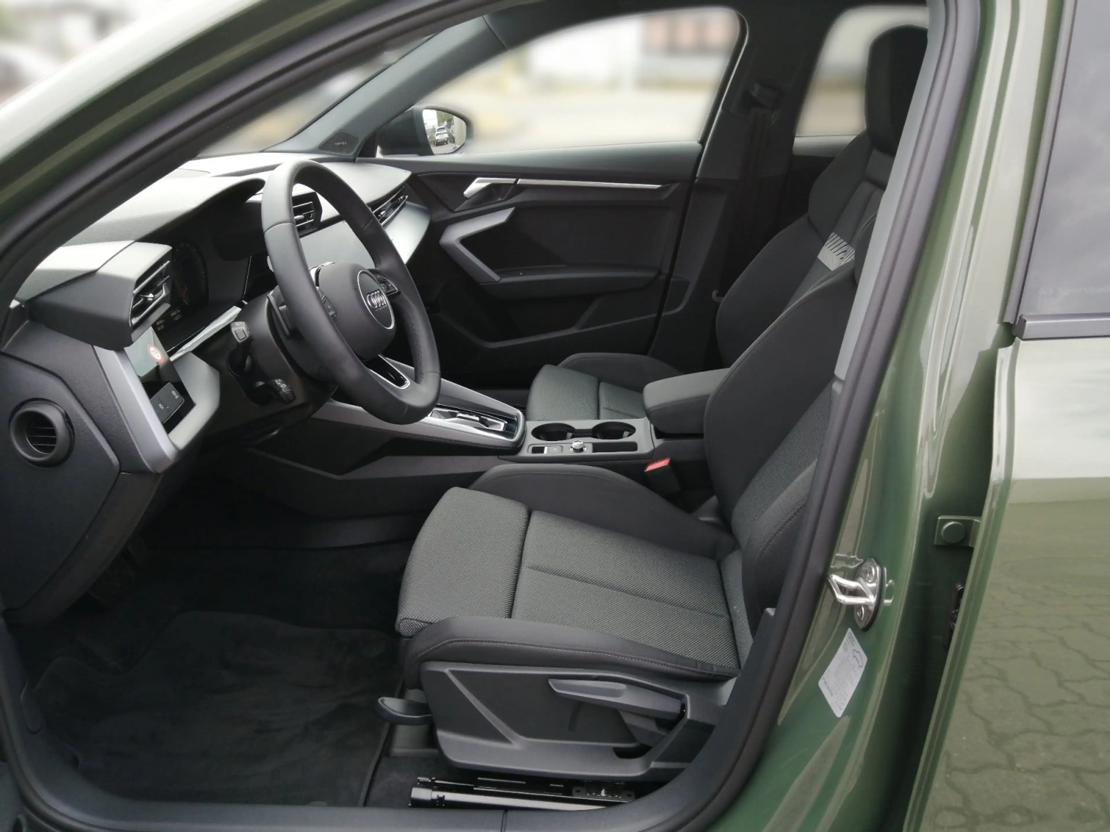 Audi A3 Sportback advanced 30 TFSI S tronic HUD,PDC — photo 8