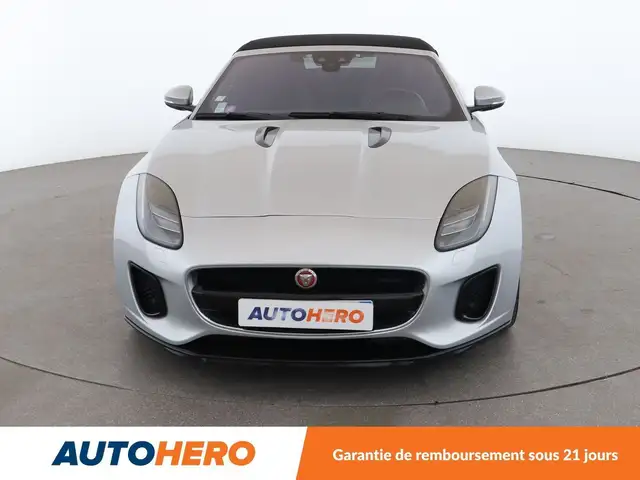 Jaguar F-Type view 9