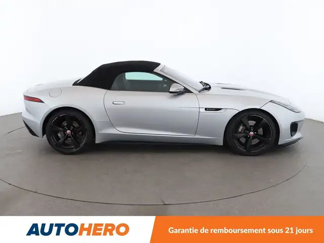 Jaguar F-Type view 7