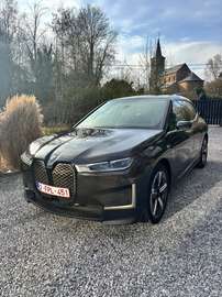 iX 76.6 kWh xDrive40