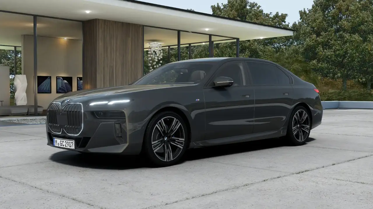 BMW 740