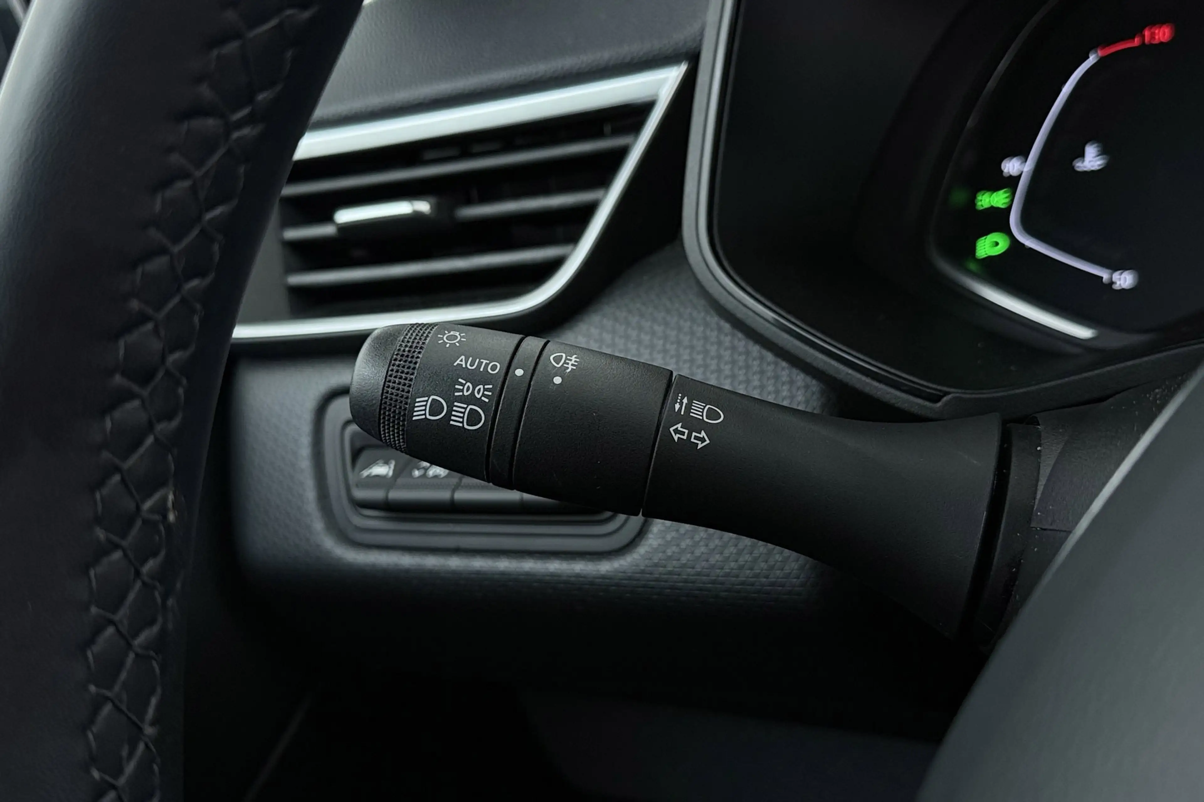 Renault Clio 1.0 TCe Intens | Org NL | Dealer Ond. | CarPlay | — photo 29