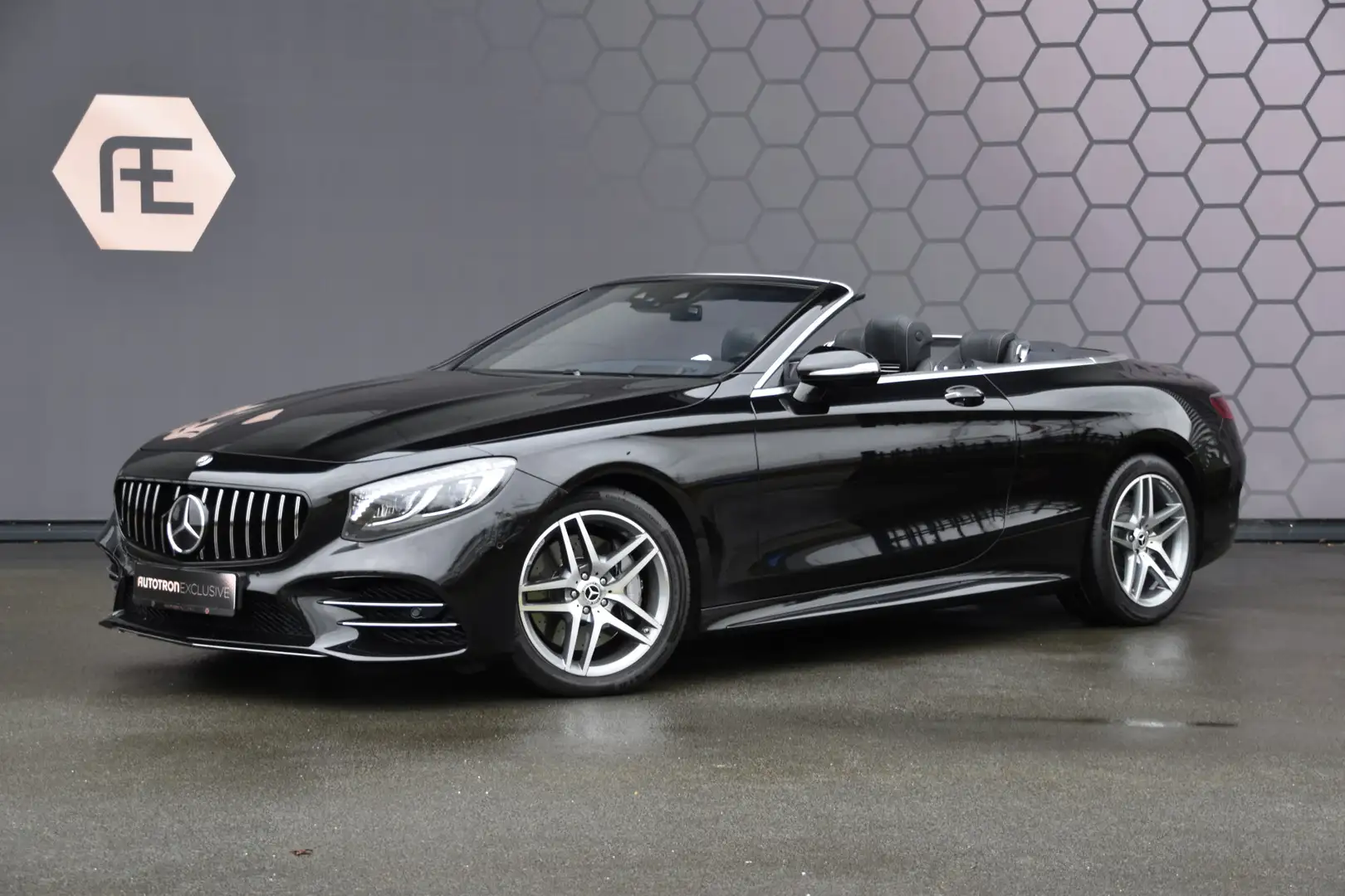 Mercedes-Benz S 560 Cabrio AMG Premium Plus | FACELIFT | SWAROVSKI | M Zwart - 1