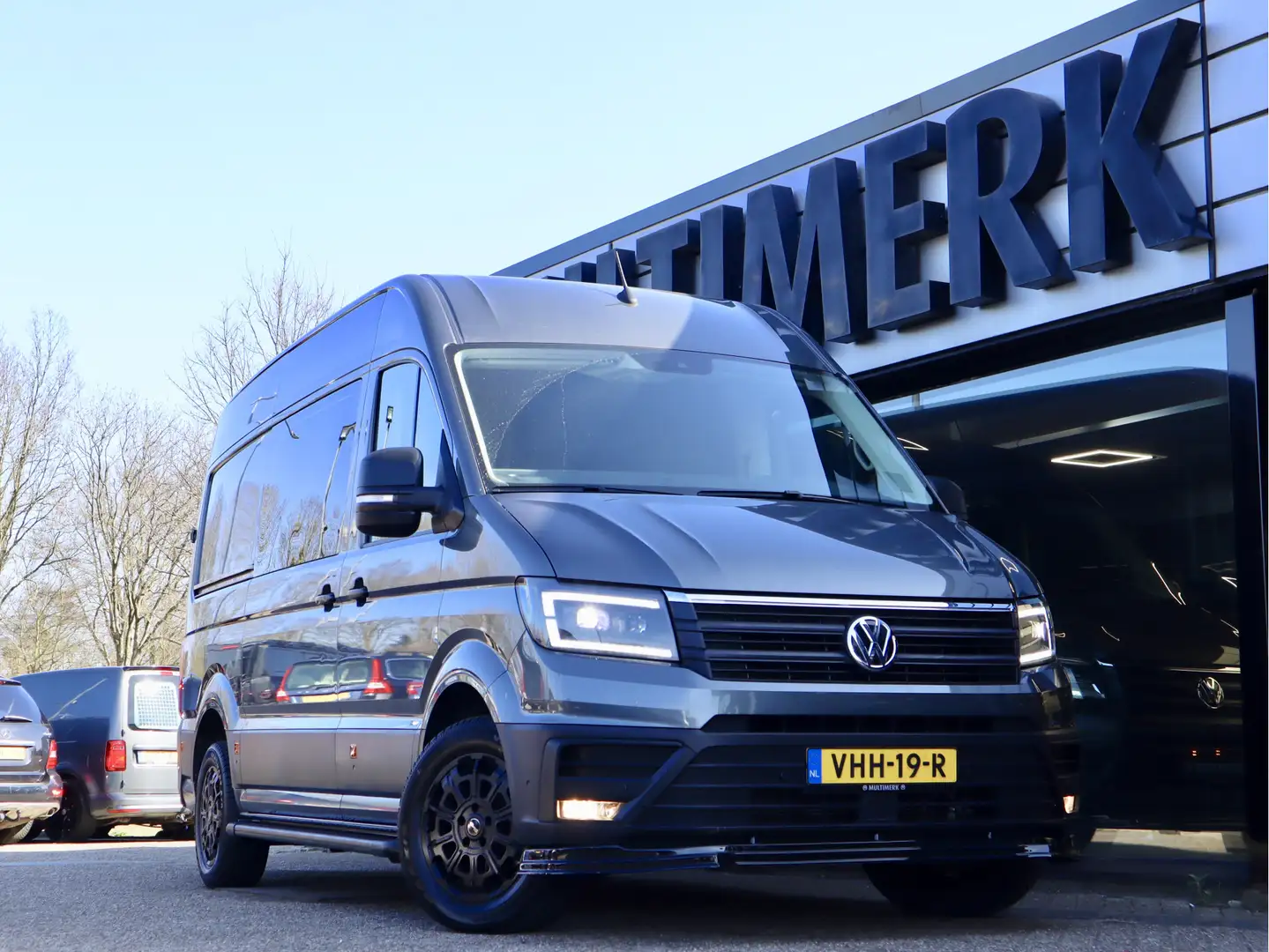 Volkswagen Crafter 35 2.0 TDI L3H3 AUTOMAAT Grau - 1