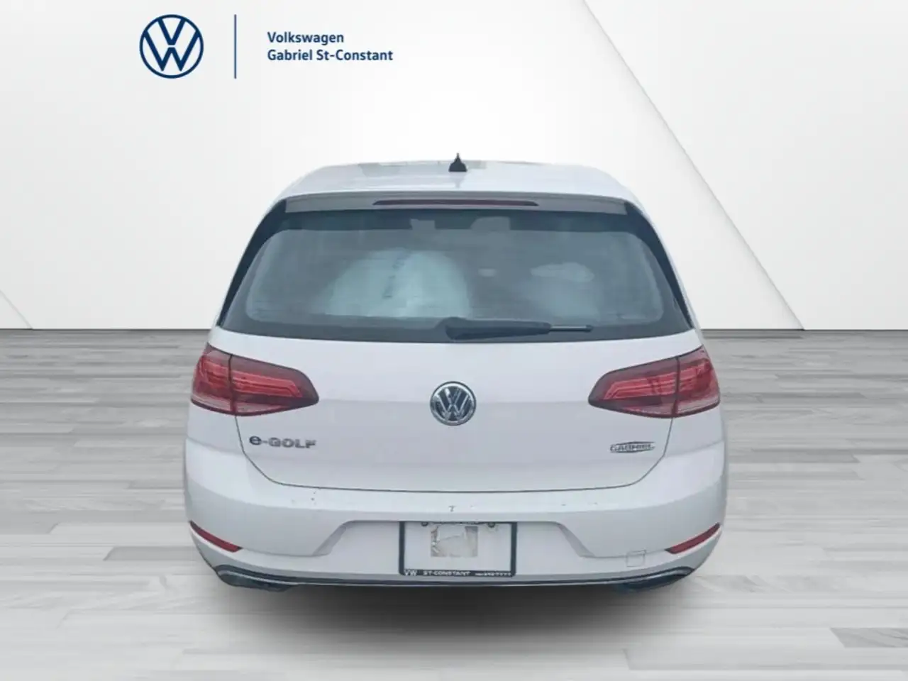 Volkswagen e-Golf снимка Volkswagen e-Golf