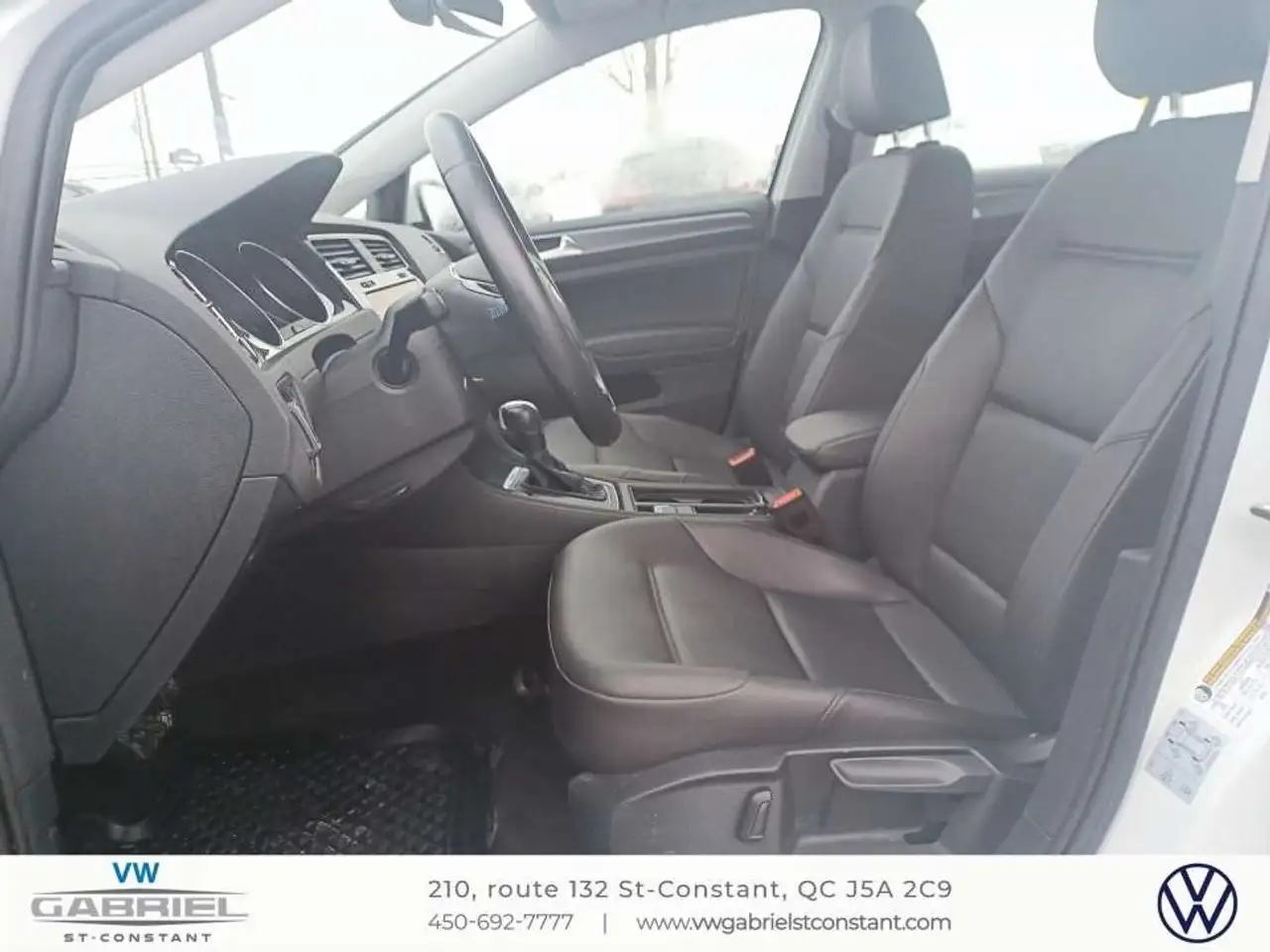 Volkswagen e-Golf снимка Volkswagen e-Golf