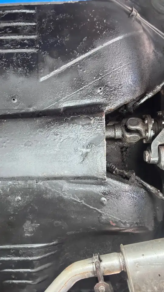 Mercedes-Benz Durchgehende sitzbank vorn, 6 Sitze, foto 2