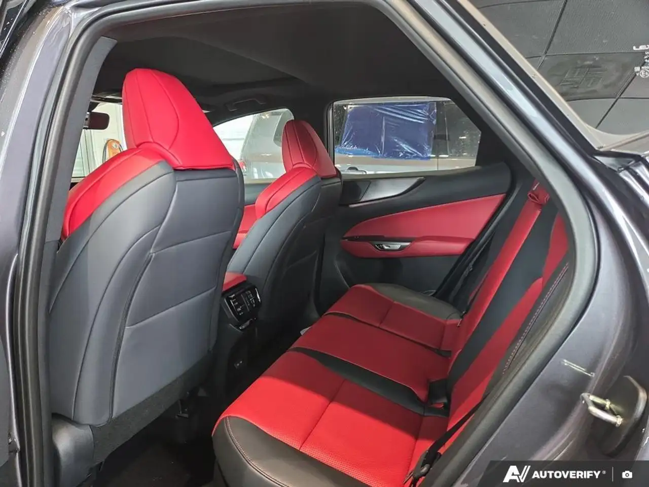 Lexus NX снимка Lexus NX