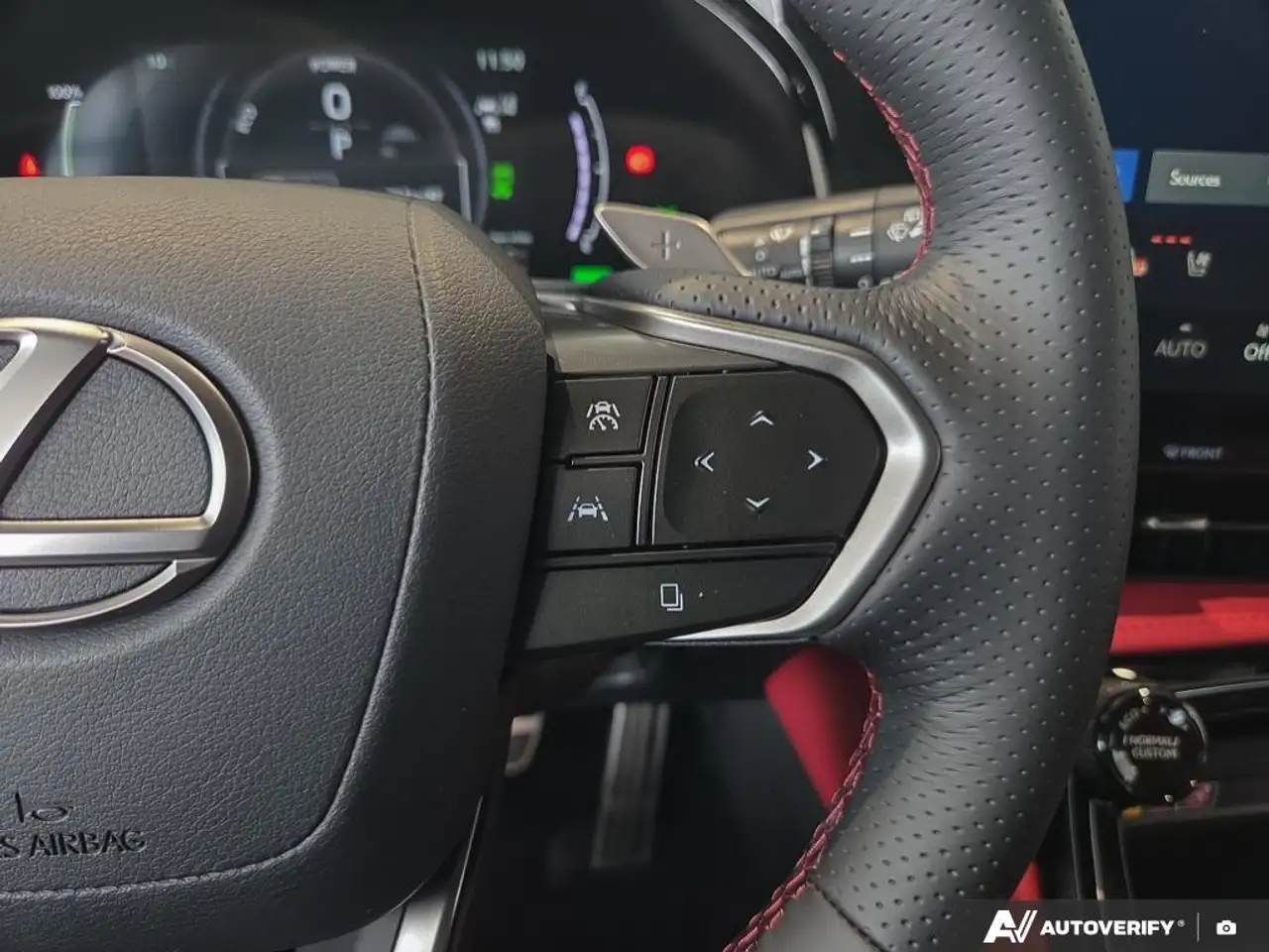 Lexus NX снимка Lexus NX