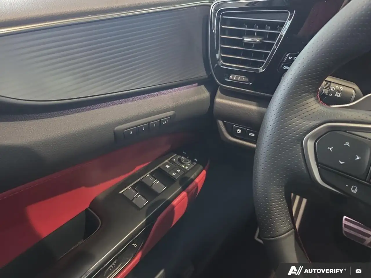 Lexus NX снимка Lexus NX